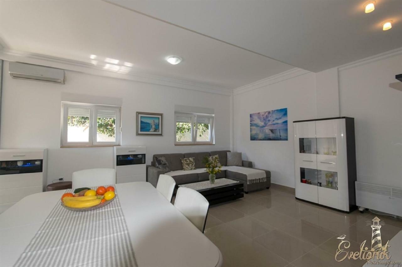 Apartamento Bellissimo Herceg Novi Exterior foto