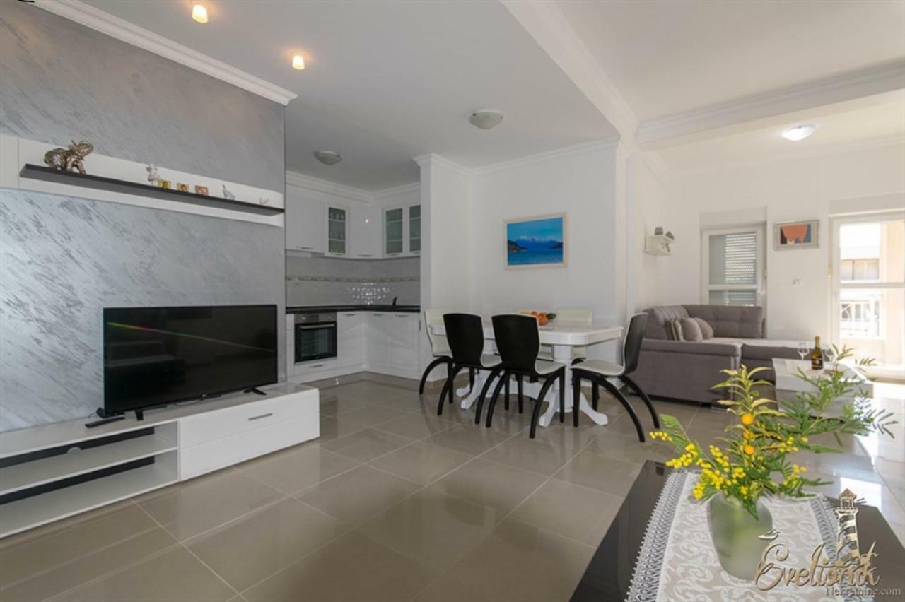 Apartamento Bellissimo Herceg Novi Exterior foto